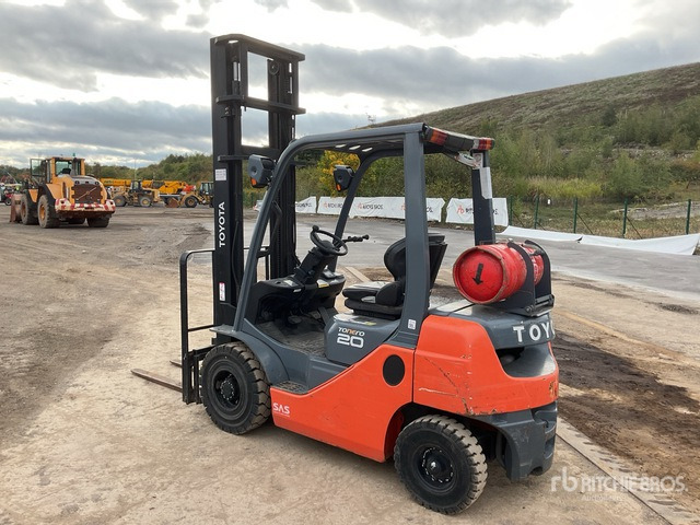 2015 Toyota 02-8FGF20 2015 Toyota 8FG20 Forklift Forklift - LPG forklift: picture 3 2015 Toyota 02-8FGF20 2015 Toyota 8FG20 Forklift Forklift - LPG forklift: picture 3