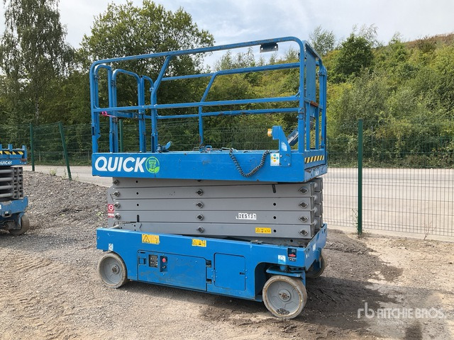2016 Genie GS3246 Electric Scissor Lift - Scissor lift: picture 2 2016 Genie GS3246 Electric Scissor Lift - Scissor lift: picture 2