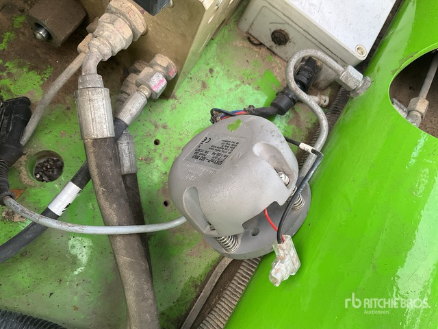 Articulated boom 2017 Nifty-Lift HR12NDE 2WD Diesel Articulating Boom Lift: picture 6