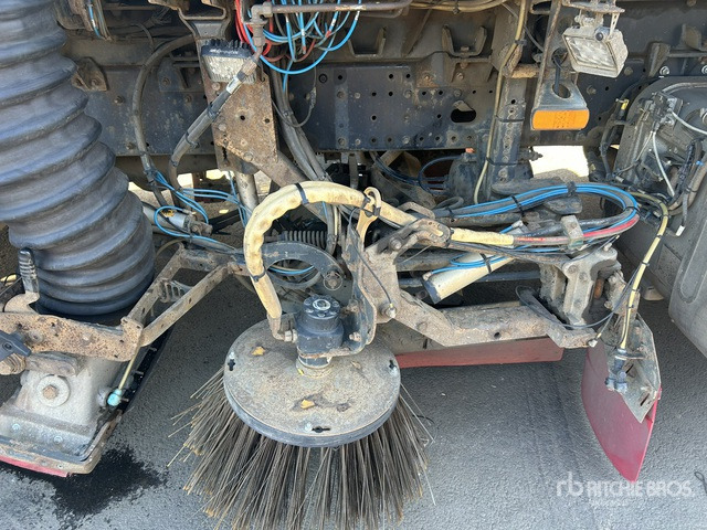 2018 MAN TGM18.290 - Road sweeper: picture 5 2018 MAN TGM18.290 - Road sweeper: picture 5