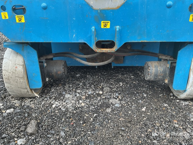 2019 Genie GS-4047 2019 Genie GS4047 Scissor Lift Scissor Lift - Scissor lift: picture 5 2019 Genie GS-4047 2019 Genie GS4047 Scissor Lift Scissor Lift - Scissor lift: picture 5