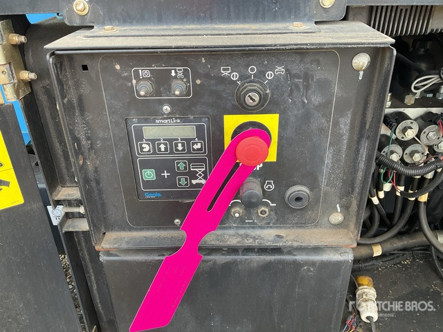 2019 Genie GS4069 Bi-Energy Scissor Lift - Scissor lift: picture 5 2019 Genie GS4069 Bi-Energy Scissor Lift - Scissor lift: picture 5