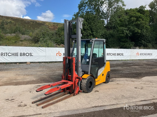 2019 Jungheinrich DFG 430S 3000 kg Full cab with Keg clamp ... Forklift - Forklift: picture 4 2019 Jungheinrich DFG 430S 3000 kg Full cab with Keg clamp ... Forklift - Forklift: picture 4