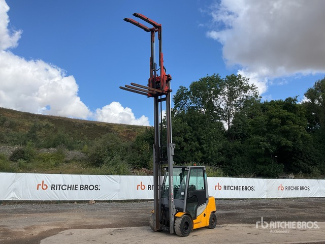 2019 Jungheinrich DFG 430S 3000 kg Full cab with Keg clamp ... Forklift - Forklift: picture 2 2019 Jungheinrich DFG 430S 3000 kg Full cab with Keg clamp ... Forklift - Forklift: picture 2