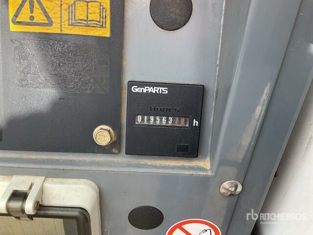 Sdmo R22 Generator Set - Generator set: picture 2 Sdmo R22 Generator Set - Generator set: picture 2