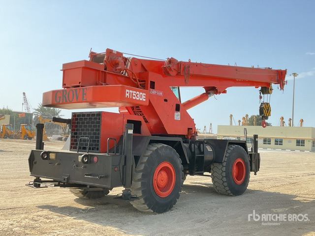 1999 Grove RT530E 30 ton 4x4x4 Rough Terrain Crane - Rough terrain crane: picture 3 1999 Grove RT530E 30 ton 4x4x4 Rough Terrain Crane - Rough terrain crane: picture 3