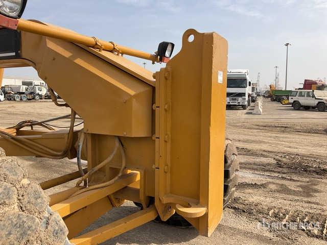 2002 Cat 14H - Grader: picture 5 2002 Cat 14H - Grader: picture 5