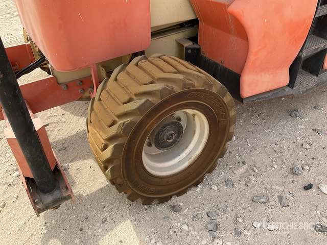 2007 JLG 4394 RT 4x4 Diesel Scissor Lift - Scissor lift: picture 5 2007 JLG 4394 RT 4x4 Diesel Scissor Lift - Scissor lift: picture 5