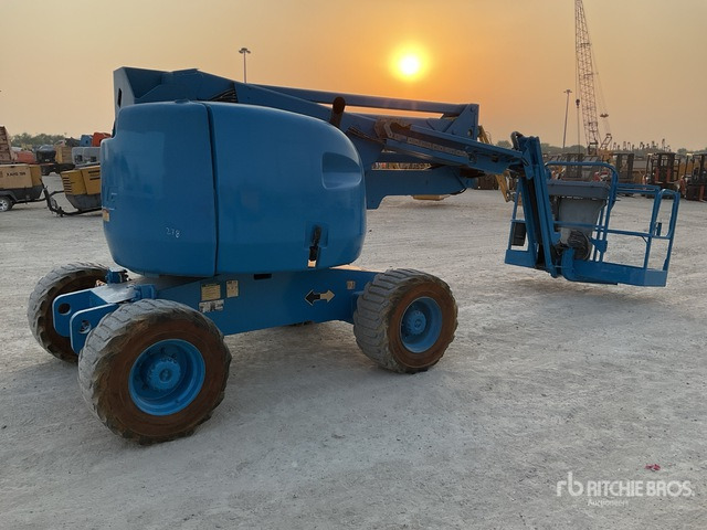 Articulated boom 2007 JLG 450AJ 4WD Diesel Articulating Boom Lift: picture 6 Articulated boom 2007 JLG 450AJ 4WD Diesel Articulating Boom Lift: picture 6