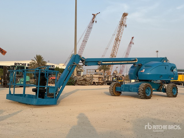 2007 JLG 460SJ 4WD Diesel Telescopic Boom Lift - Telescopic boom: picture 3 2007 JLG 460SJ 4WD Diesel Telescopic Boom Lift - Telescopic boom: picture 3