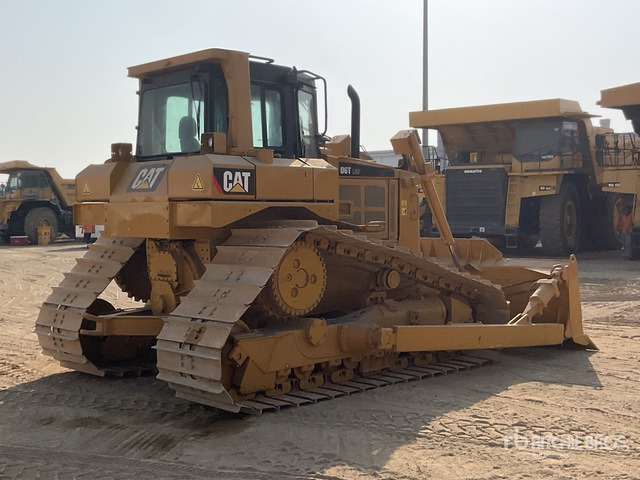 2011 Cat D6TLGP Track Tractor - Bulldozer: picture 3 2011 Cat D6TLGP Track Tractor - Bulldozer: picture 3