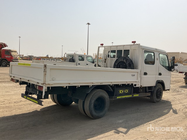2012 Mitsubishi Canter 4x2 Crew Cab Flatbed Truck - Dropside/ Flatbed truck: picture 4 2012 Mitsubishi Canter 4x2 Crew Cab Flatbed Truck - Dropside/ Flatbed truck: picture 4