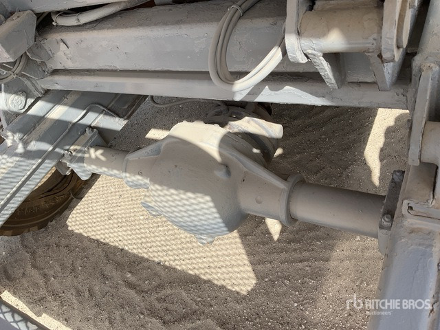 2012 Skyjack SJ9241 4x4 Diesel Scissor Lift - Scissor lift: picture 5 2012 Skyjack SJ9241 4x4 Diesel Scissor Lift - Scissor lift: picture 5