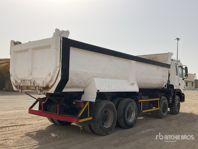 2015 JAC HFC3314KR1 8x4 Twin-Steer Tri/A Dump Truck - Tipper: picture 4 2015 JAC HFC3314KR1 8x4 Twin-Steer Tri/A Dump Truck - Tipper: picture 4