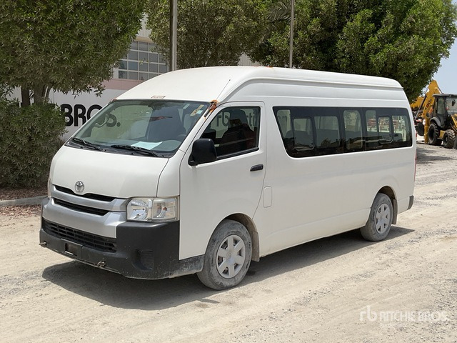 2018 Toyota Hiace High Roof 4x2 16-Seat Mini Bus - Minibus, Passenger van: picture 2 2018 Toyota Hiace High Roof 4x2 16-Seat Mini Bus - Minibus, Passenger van: picture 2