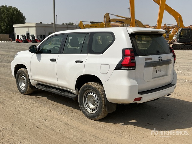 2018 Toyota Prado TX 150L 4x4 SUV - SUV: picture 4 2018 Toyota Prado TX 150L 4x4 SUV - SUV: picture 4