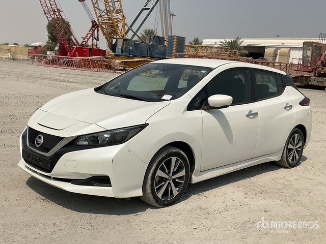 2020 Nissan LEAF Electric Automobile - Car: picture 2 2020 Nissan LEAF Electric Automobile - Car: picture 2