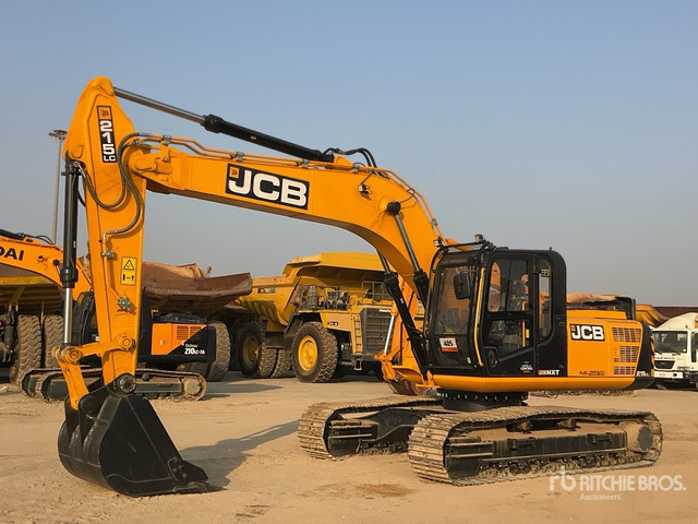 2025 JCB 215LC (Unused) Tracked Excavator - Crawler excavator: picture 3 2025 JCB 215LC (Unused) Tracked Excavator - Crawler excavator: picture 3