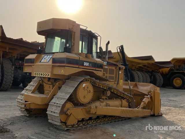 Cat D6R XL - Bulldozer: picture 3 Cat D6R XL - Bulldozer: picture 3