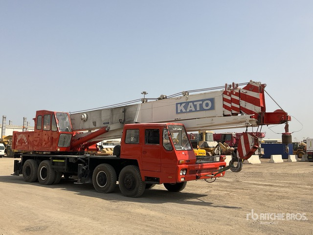 Kato KG51T - All terrain crane: picture 1 Kato KG51T - All terrain crane: picture 1
