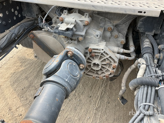 2014 Mercedes-Benz Actros 1843LS 4x2 S/A Sleeper Truck Tractor - Tractor unit: picture 5 2014 Mercedes-Benz Actros 1843LS 4x2 S/A Sleeper Truck Tractor - Tractor unit: picture 5