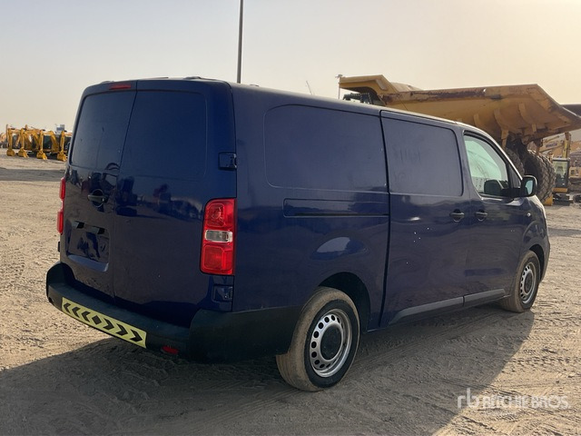 2019 Peugeot Expert Minivan - Van: picture 4 2019 Peugeot Expert Minivan - Van: picture 4