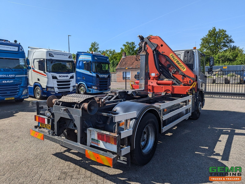 DAF 75.240 4x2 Dagcab Euro1 - Haakarm 14T + Palfinger PK11000 - Afstandsbediening - Hook lift truck, Crane truck: picture 3 DAF 75.240 4x2 Dagcab Euro1 - Haakarm 14T + Palfinger PK11000 - Afstandsbediening - Hook lift truck, Crane truck: picture 3