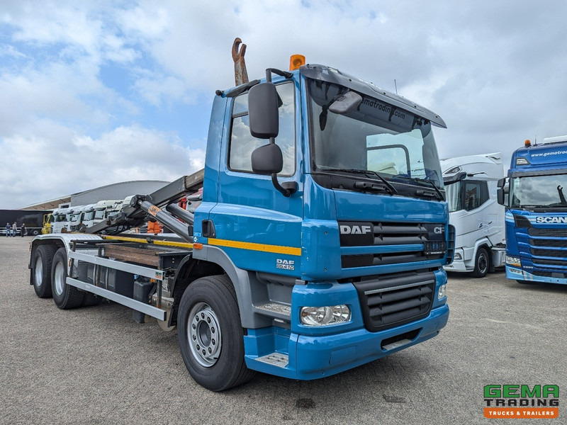 DAF CF 85.410 6x2 Dagcab Euro5 - Haakarm systeem 20T - AJK HS20-6430 - Vangmuil - Liftas - Hook lift truck: picture 3 DAF CF 85.410 6x2 Dagcab Euro5 - Haakarm systeem 20T - AJK HS20-6430 - Vangmuil - Liftas - Hook lift truck: picture 3