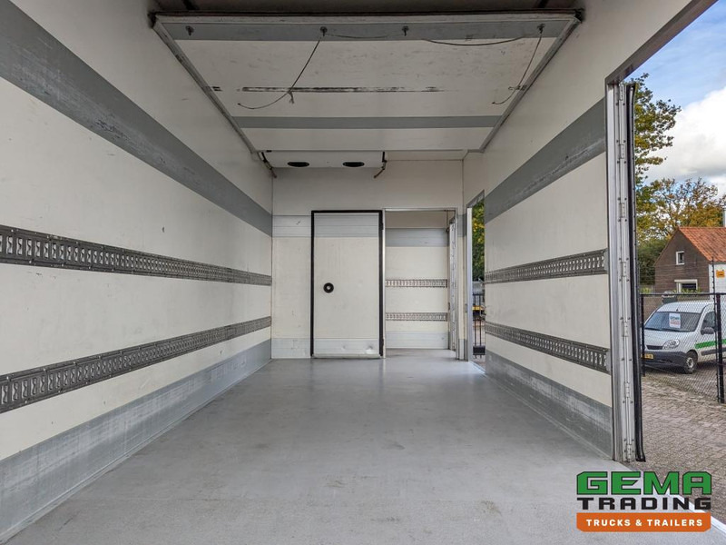 Refrigerator truck DAF FA CF65.250 4x2 Daycab Euro5 KoelVriesBak 6.7M  + Carrier Supra750Mt + Laadklep2000kg: picture 6