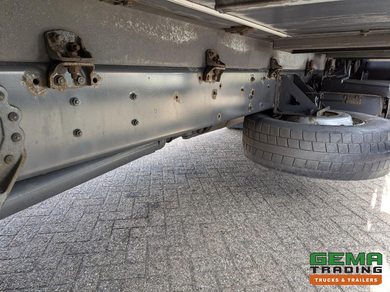 Refrigerator truck DAF FA CF65.250 4x2 Daycab Euro5 KoelVriesBak 6.7M  + Carrier Supra750Mt + Laadklep2000kg: picture 18