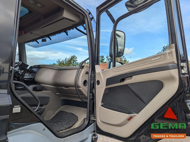 Refrigerator truck DAF FA CF65.250 4x2 Daycab Euro5 KoelVriesBak 6.7M  + Carrier Supra750Mt + Laadklep2000kg: picture 14