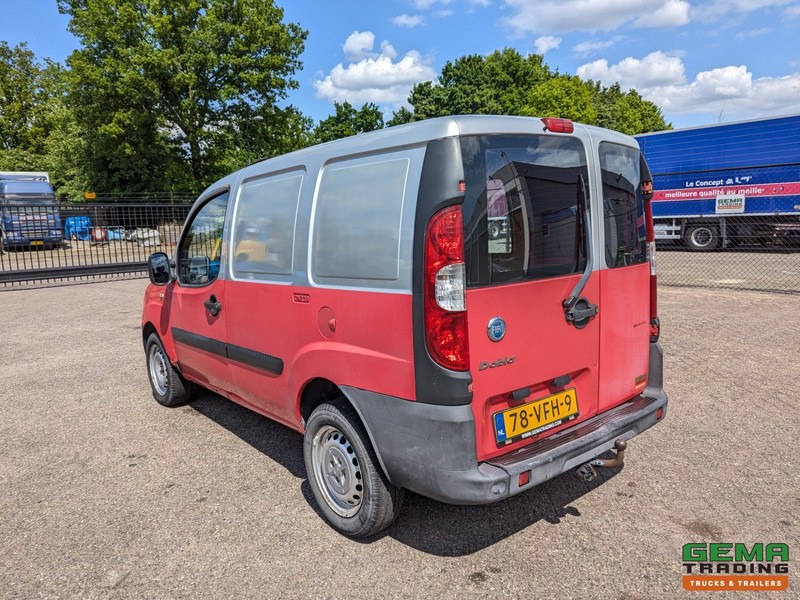 Fiat Doblò 1.9 JTD Euro4 - Handgeschakeld - Trekhaak - Small van: picture 4 Fiat Doblò 1.9 JTD Euro4 - Handgeschakeld - Trekhaak - Small van: picture 4