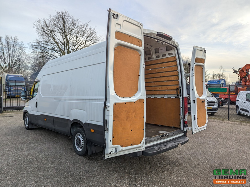 Iveco 35S14 Euro6 - Automaat - Bestelbus L4H3 - Climate control - Panel van: picture 4 Iveco 35S14 Euro6 - Automaat - Bestelbus L4H3 - Climate control - Panel van: picture 4