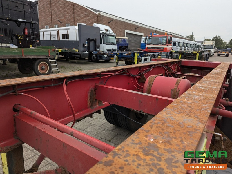 Container transporter/ Swap body semi-trailer Krone SZC 20FT 2-Assen ROR - STEEL Suspension - DOUBLE tires - DrumBrakes (O1916): picture 13