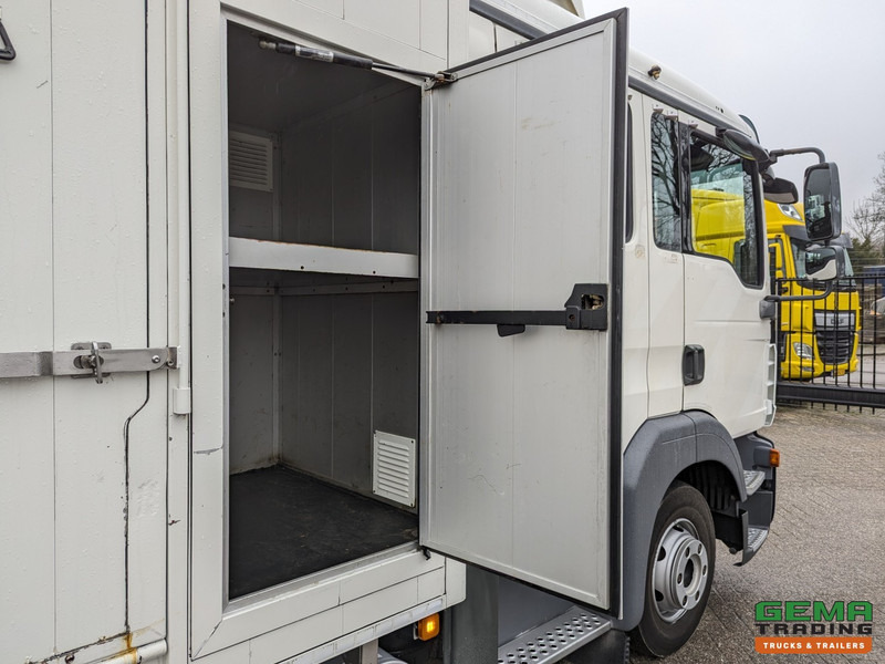 Horse truck MAN TGL 12.180 4x2 DoKa 7 pers. Euro5 EEV - Paardenwagen 2-Paards - 147.000km! - MARGE: picture 17