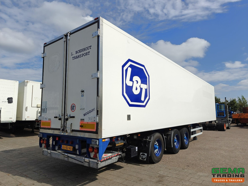 Pacton Z3-002 3-Assen BPW - StuurAs - KoelVriesTransport + Carrier Maxima 1300 + Laadklep 2500KG - 12/2025 APK - Refrigerator semi-trailer: picture 4 Pacton Z3-002 3-Assen BPW - StuurAs - KoelVriesTransport + Carrier Maxima 1300 + Laadklep 2500KG - 12/2025 APK - Refrigerator semi-trailer: picture 4
