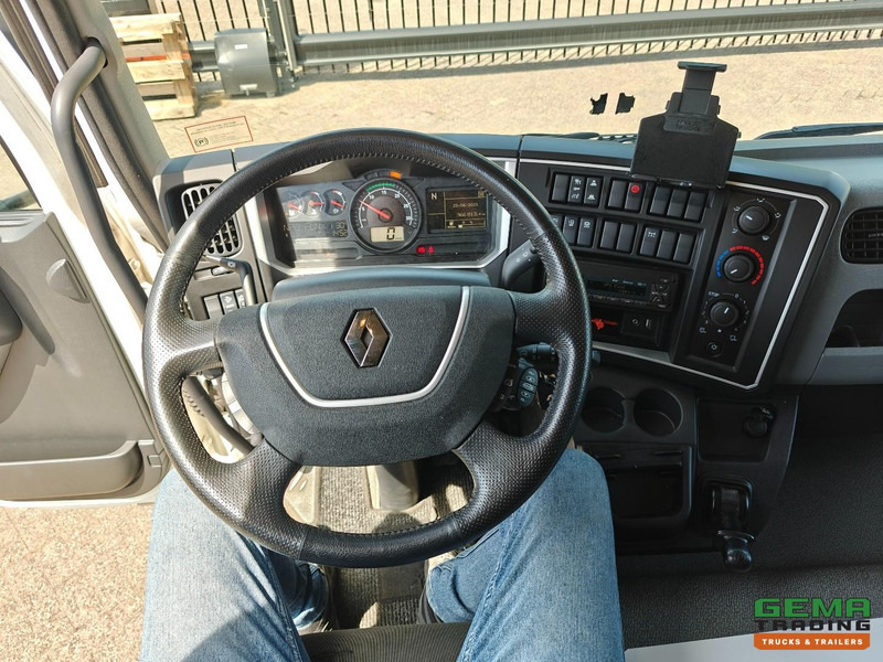 Box truck Renault D240 4x2 HalveSlaapcab Euro6E - Gesloten Bak 7.2m - Laadklep 1500kg - 02/2026 APK: picture 15 Box truck Renault D240 4x2 HalveSlaapcab Euro6E - Gesloten Bak 7.2m - Laadklep 1500kg - 02/2026 APK: picture 15