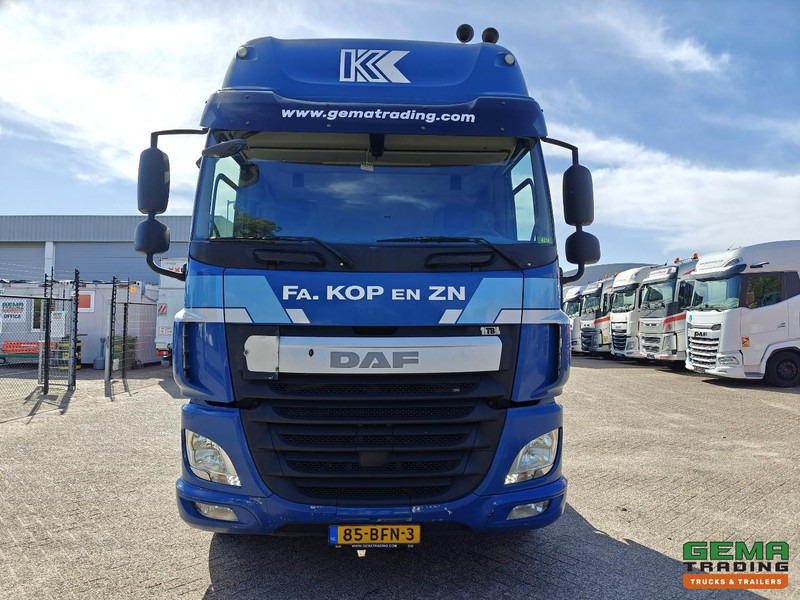 Tractor unit DAF CF 410 FT 4x2 Spacecab Euro6A - 13L engine - Dubbele Tanks - NL truck - SMARTTacho V2 - 01/2026 APK: picture 7 Tractor unit DAF CF 410 FT 4x2 Spacecab Euro6A - 13L engine - Dubbele Tanks - NL truck - SMARTTacho V2 - 01/2026 APK: picture 7