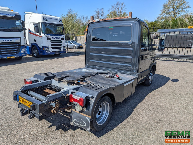 Iveco 35C18/T 4x2 Euro4 - BE-Trekker - 3-Zits - Luchthoorns - NAP - 07/2025APK - Tractor unit: picture 3 Iveco 35C18/T 4x2 Euro4 - BE-Trekker - 3-Zits - Luchthoorns - NAP - 07/2025APK - Tractor unit: picture 3