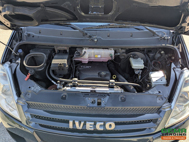 Lease a Iveco 35C18/T  4x2 Euro4 - BE-Trekker - 3-Zits - Luchthoorns - NAP - 07/2025APK Iveco 35C18/T  4x2 Euro4 - BE-Trekker - 3-Zits - Luchthoorns - NAP - 07/2025APK: picture 16