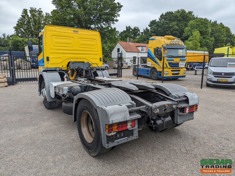 Mercedes-Benz Axor 1828 4x2 Dagcab Euro2 - Handgeschakeld - Reservewiel - Duitse Vrachtwagen - Tractor unit: picture 4 Mercedes-Benz Axor 1828 4x2 Dagcab Euro2 - Handgeschakeld - Reservewiel - Duitse Vrachtwagen - Tractor unit: picture 4