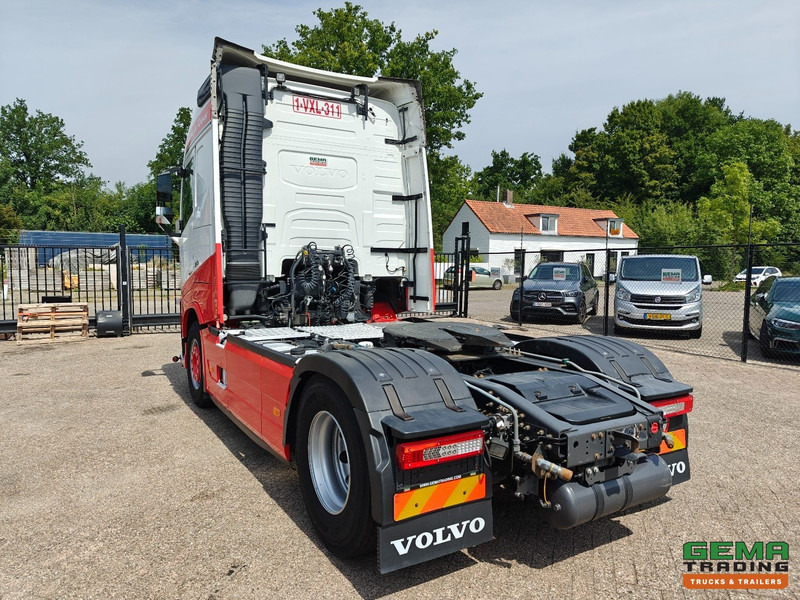 Volvo FH460 4x2 Globetrotter Euro6 - Hydrauliek + LambrechtCompressor - 04/2026 APK - Tractor unit: picture 4 Volvo FH460 4x2 Globetrotter Euro6 - Hydrauliek + LambrechtCompressor - 04/2026 APK - Tractor unit: picture 4