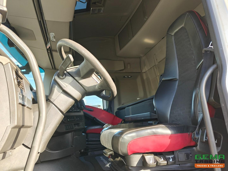 Volvo FH460 6x2 Globetrotter Euro6C - Hydrauliek - WeegSysteem - Navi - SMARTtachoV2 - 02/2026 APK - Tractor unit: picture 5 Volvo FH460 6x2 Globetrotter Euro6C - Hydrauliek - WeegSysteem - Navi - SMARTtachoV2 - 02/2026 APK - Tractor unit: picture 5