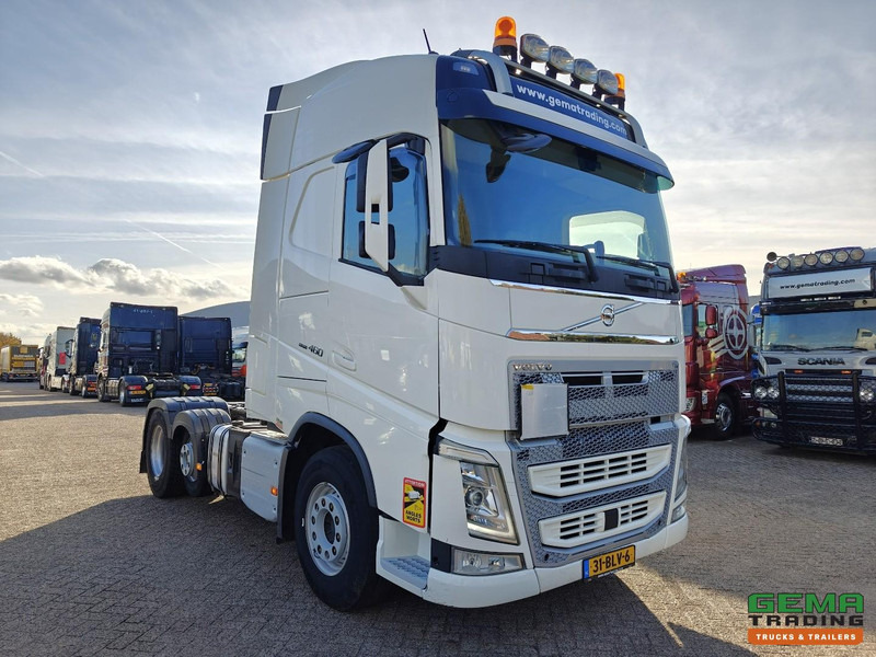 Volvo FH460 6x2 Globetrotter Euro6C - Hydrauliek - WeegSysteem - Navi - SMARTtachoV2 - 02/2026 APK - Tractor unit: picture 2 Volvo FH460 6x2 Globetrotter Euro6C - Hydrauliek - WeegSysteem - Navi - SMARTtachoV2 - 02/2026 APK - Tractor unit: picture 2