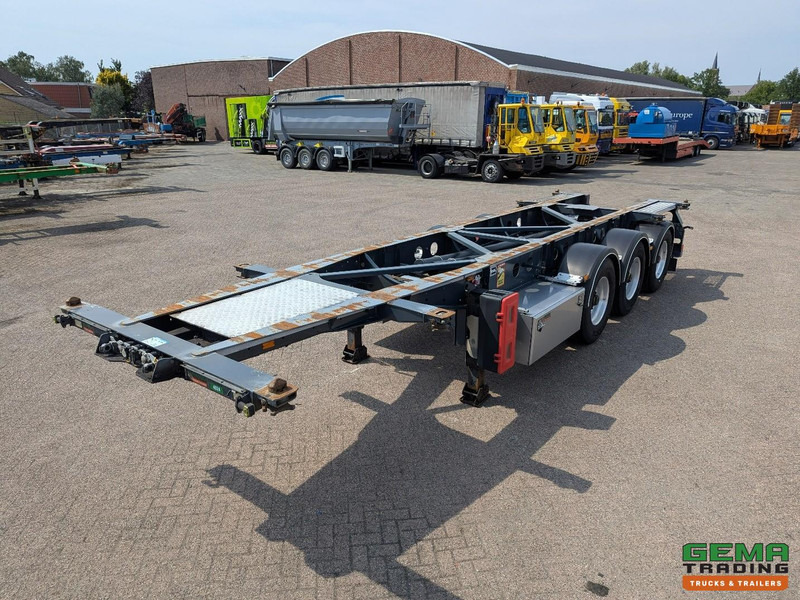 Van Hool A3C002 3-Assen BPW - 20 30FT TANK/SWAP - 3490KG - ContainerChassis - ADR - Schijfremmen - 01/2026 APK - Container transporter/ Swap body semi-trailer: picture 2 Van Hool A3C002 3-Assen BPW - 20 30FT TANK/SWAP - 3490KG - ContainerChassis - ADR - Schijfremmen - 01/2026 APK - Container transporter/ Swap body semi-trailer: picture 2