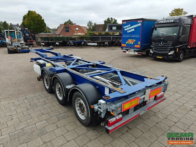 Van Hool A3C002 3-Assen JOST - Schijfremmen - Alle aansluitingen / Universeel chassis - TOP! - 10 stuks op Voorraad - Container transporter/ Swap body semi-trailer: picture 3 Van Hool A3C002 3-Assen JOST - Schijfremmen - Alle aansluitingen / Universeel chassis - TOP! - 10 stuks op Voorraad - Container transporter/ Swap body semi-trailer: picture 3