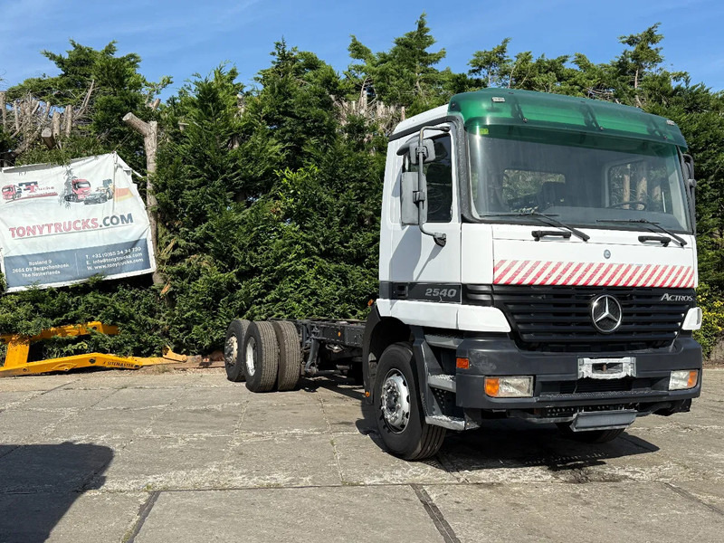 Mercedes-Benz ACTROS 2540 V6 6X2 Chassis Spring/Air EPS 3 Pedal - Cab chassis truck: picture 1 Mercedes-Benz ACTROS 2540 V6 6X2 Chassis Spring/Air EPS 3 Pedal - Cab chassis truck: picture 1