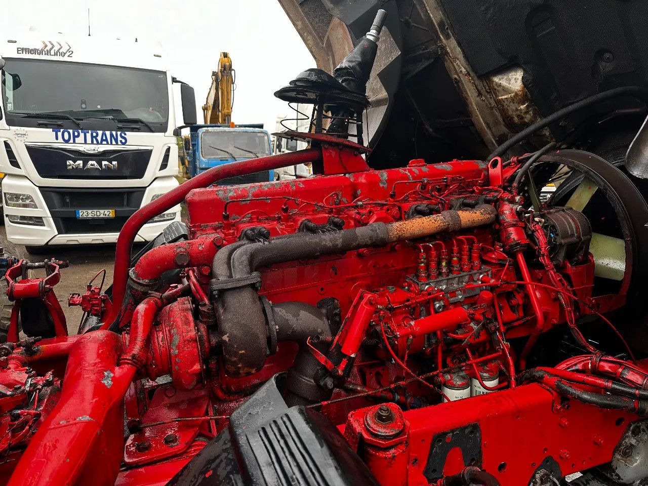 Dropside/ Flatbed truck Scania P113-360 4X2 Platform Manual Gear Retarder Scania P113-360 4X2 Platform Manual Gear Retarder: picture 16