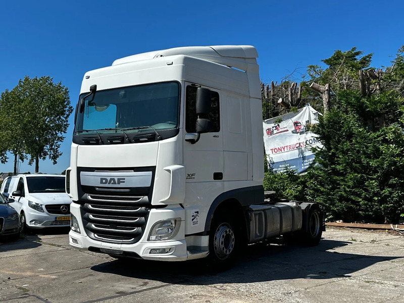 DAF XF 460 4X2 Tractor-unit Spring/Air Retarder ACC Euro6 - Tractor unit: picture 2 DAF XF 460 4X2 Tractor-unit Spring/Air Retarder ACC Euro6 - Tractor unit: picture 2