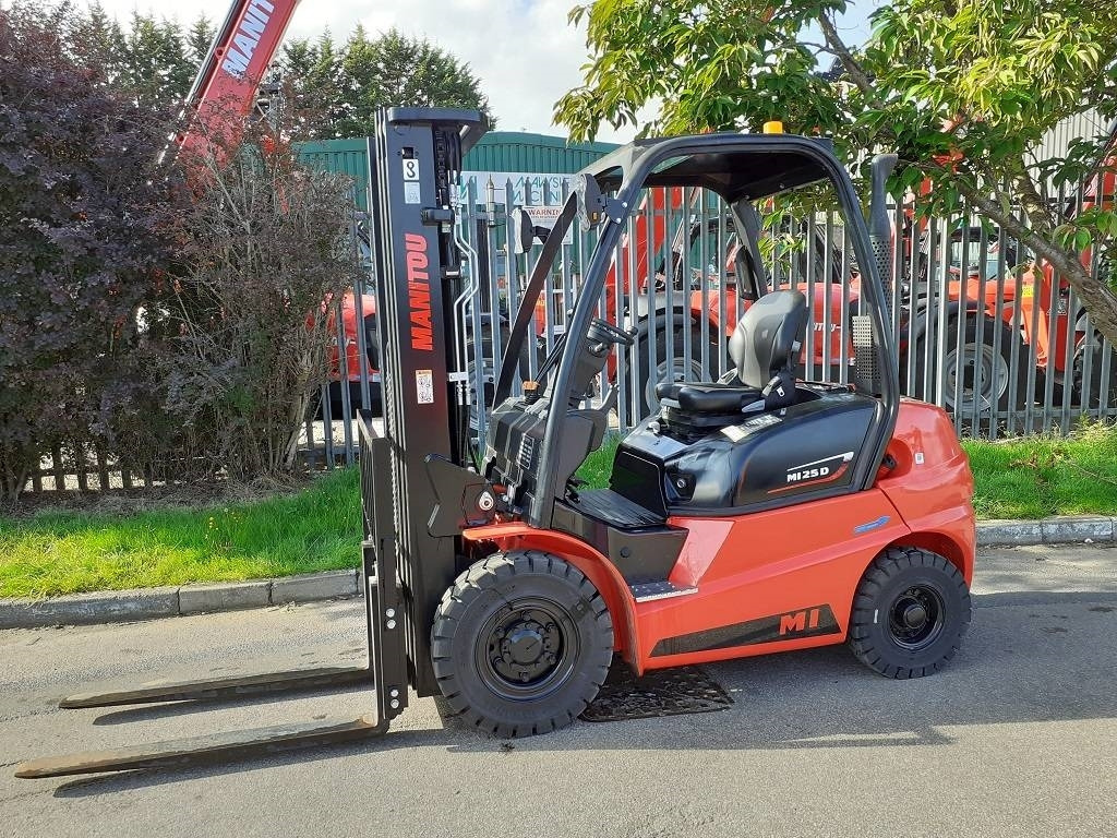 Manitou MI 25 D  - Diesel forklift: picture 1 Manitou MI 25 D  - Diesel forklift: picture 1